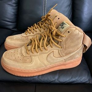 Air Force 1 High WB